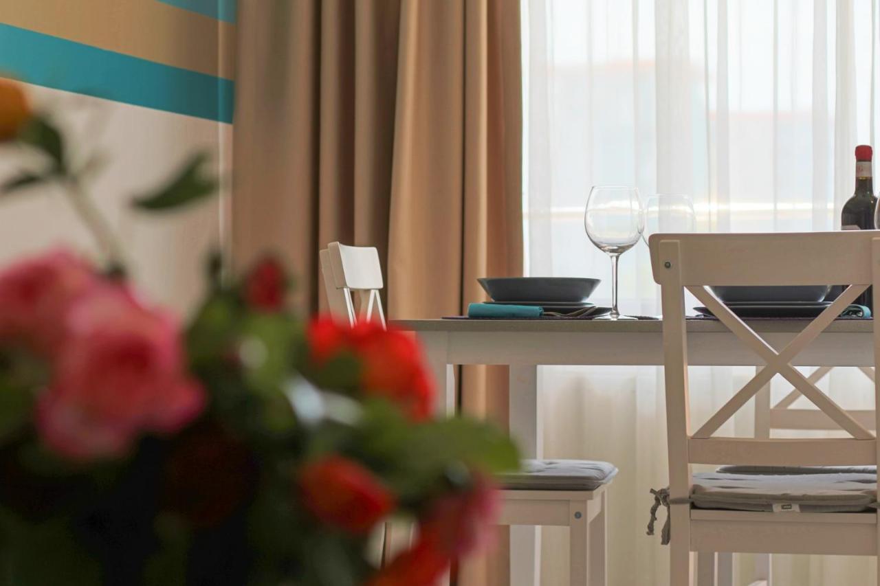 Fratelli Apartments Summerland Mamaia Exterior photo