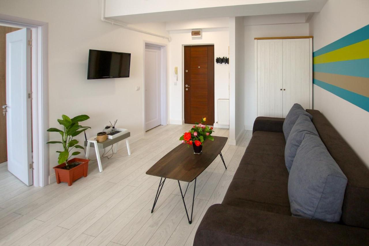Fratelli Apartments Summerland Mamaia Exterior photo